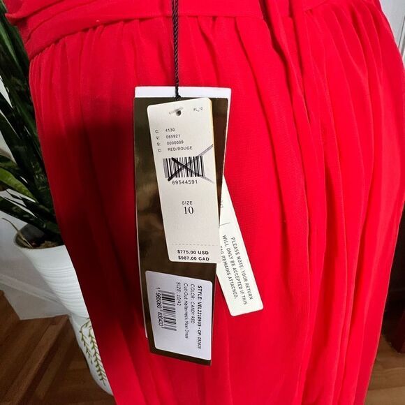 Anthropologie x PatBO
Cut-Out Halterneck Maxi Dress - Picture 11 of 11